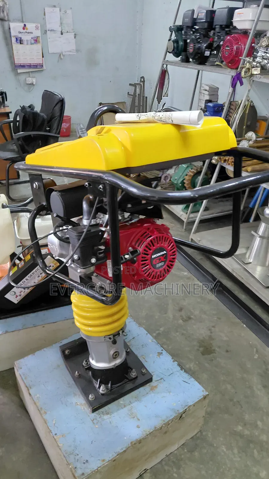 Heavy Duty Honda Powered Tamping Rammer Machine .