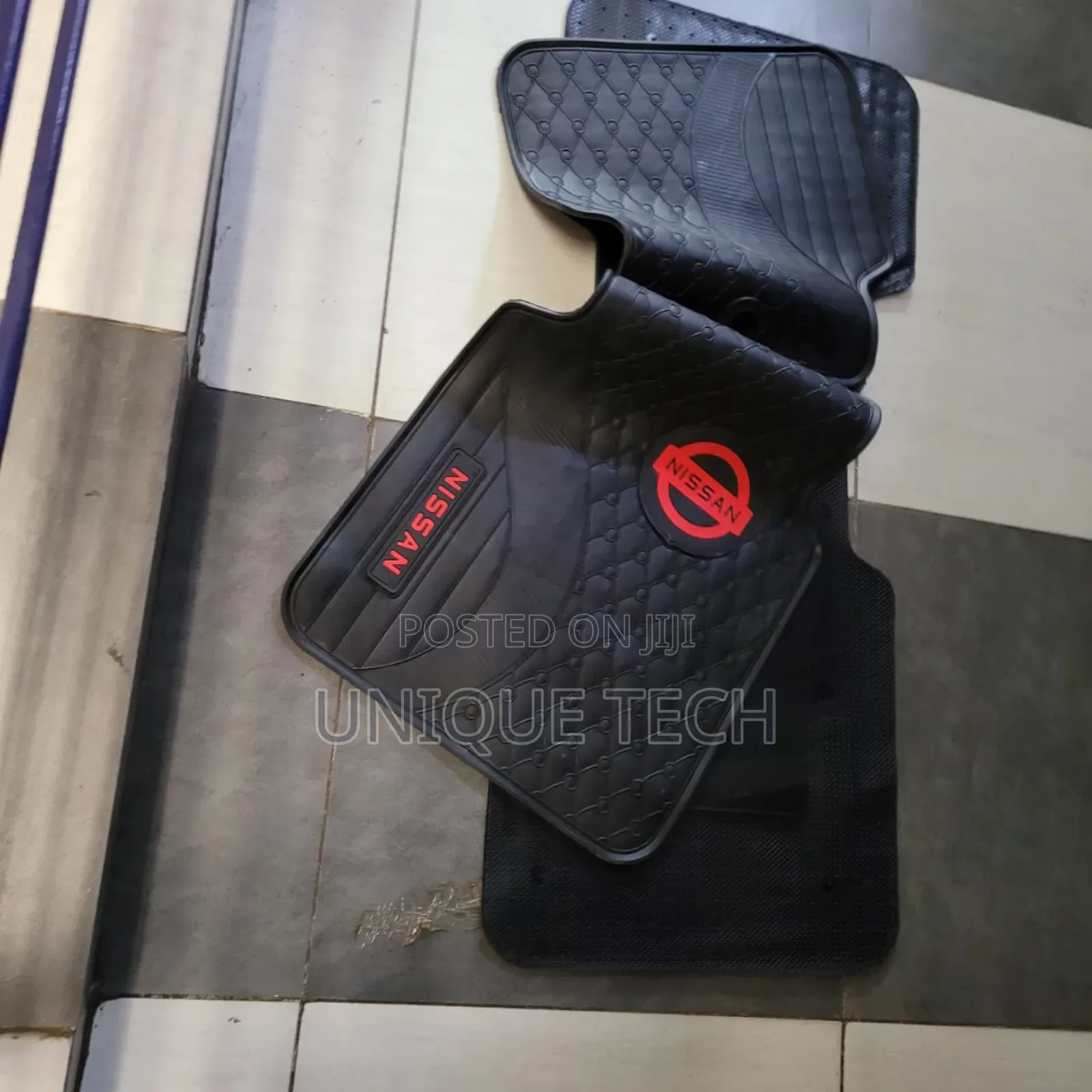 All-Weather Rubber Car Floor Mats( Nissan Branded)