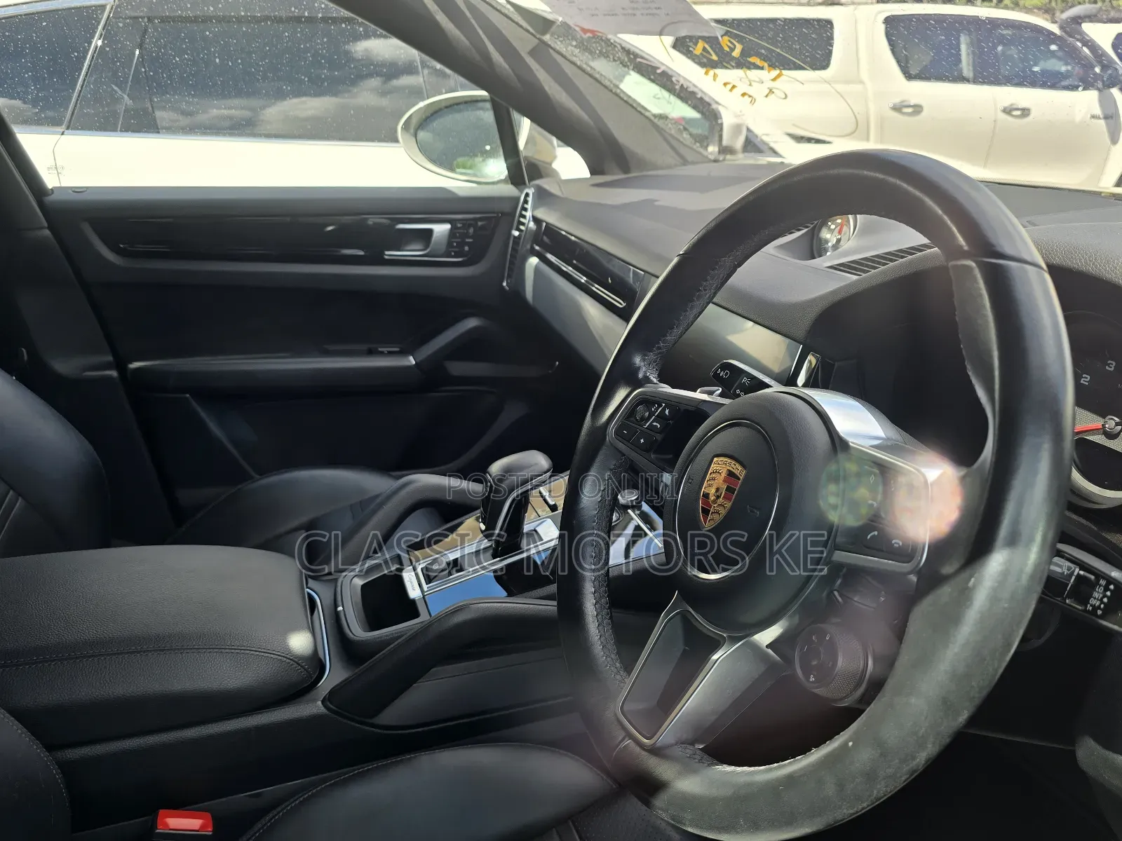 Porsche Cayenne Base AWD 2020 Ivory