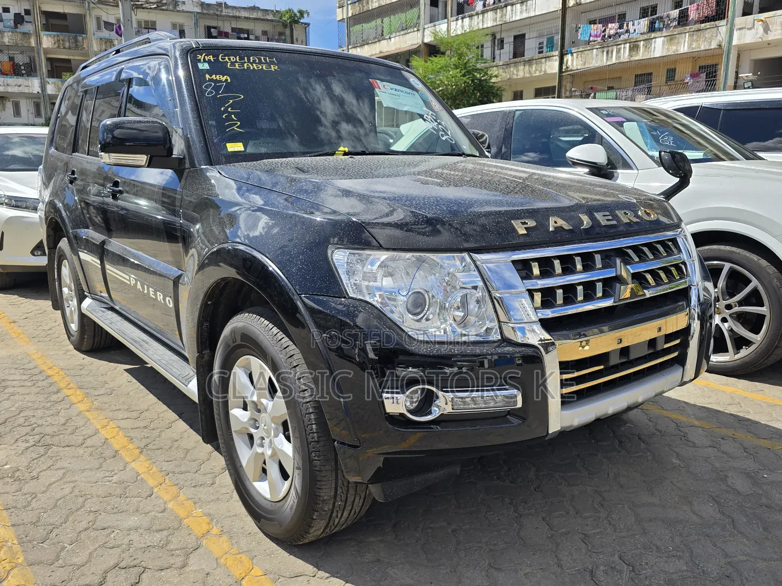 Mitsubishi Pajero V80 3.2 DI-D 2019 Black