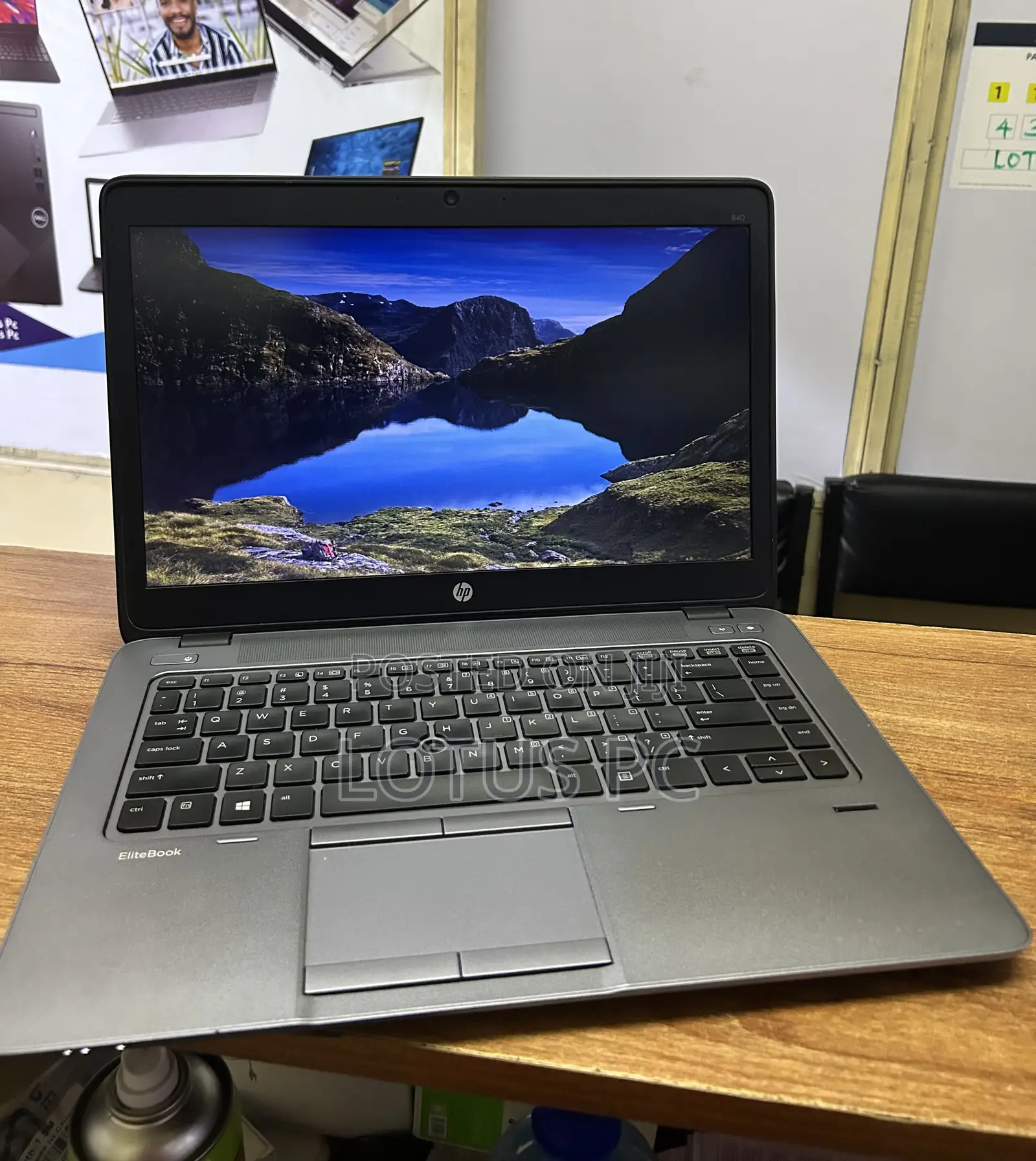 Laptop HP EliteBook 840 G2 8GB Intel Core i5 HDD 500GB
