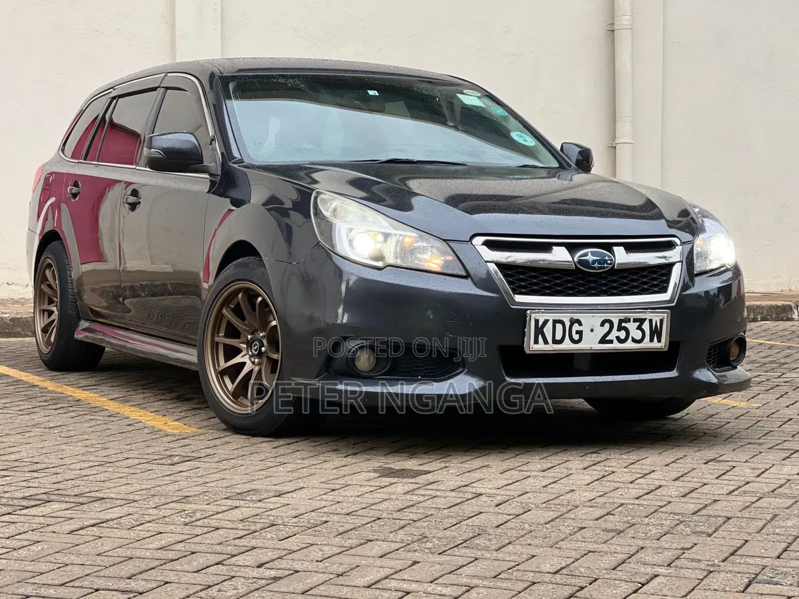 Subaru Legacy 2.5i Premium 4dr Sedan AWD (2.5L 4cyl CVT) 2014 Gray