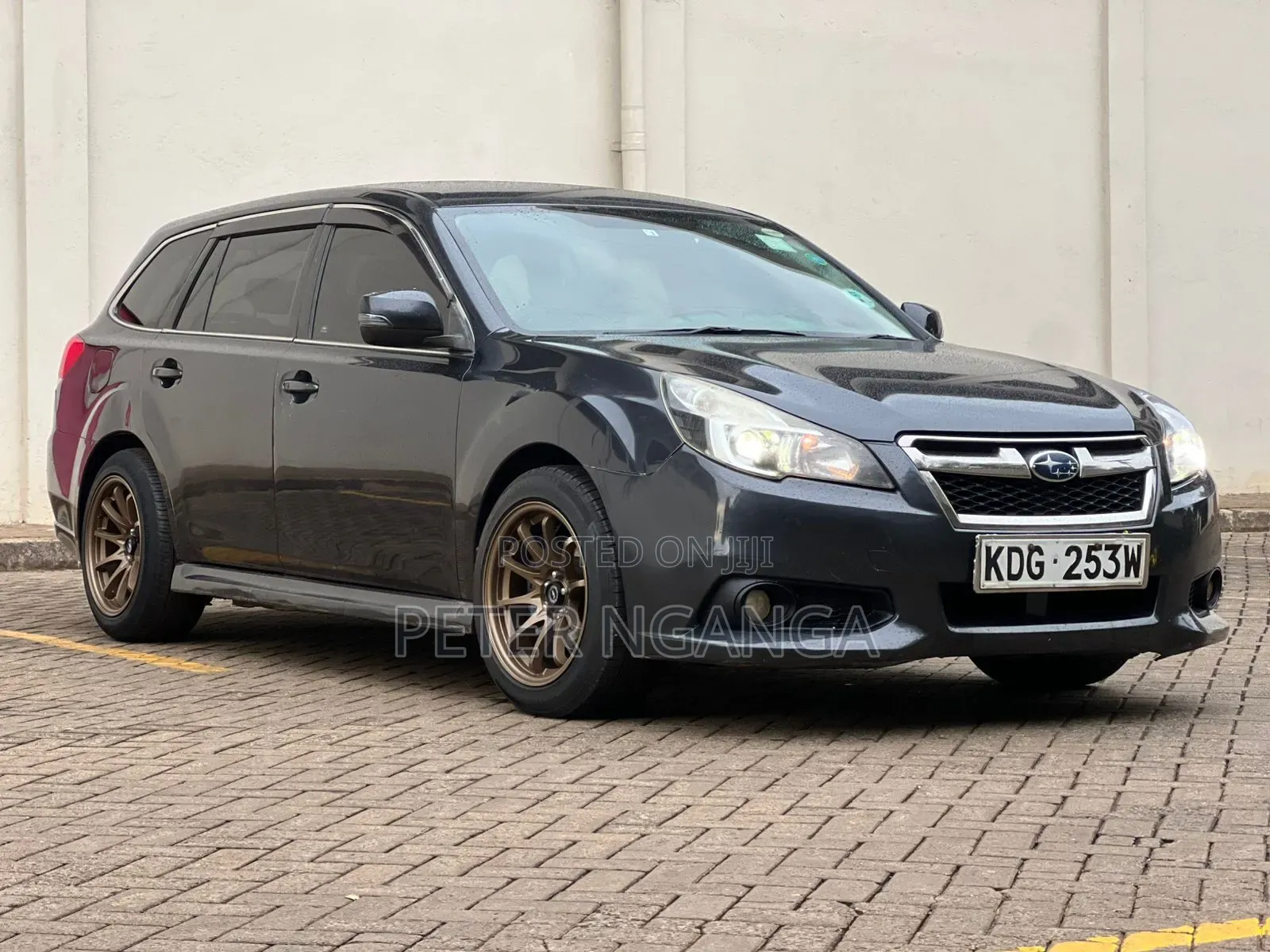Subaru Legacy 2.5i Premium 4dr Sedan AWD (2.5L 4cyl CVT) 2014 Gray