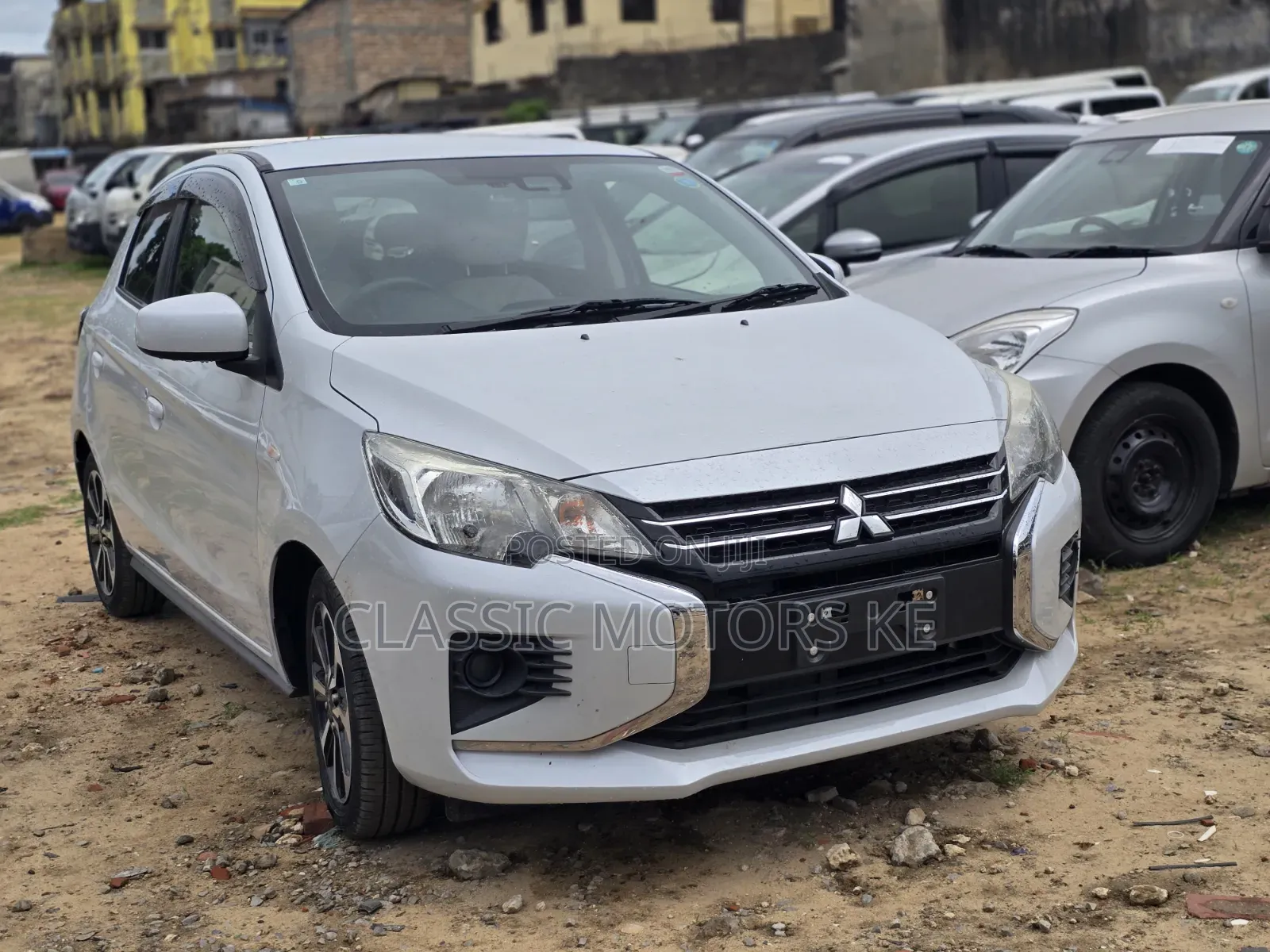 Mitsubishi Mirage SE 2019 White
