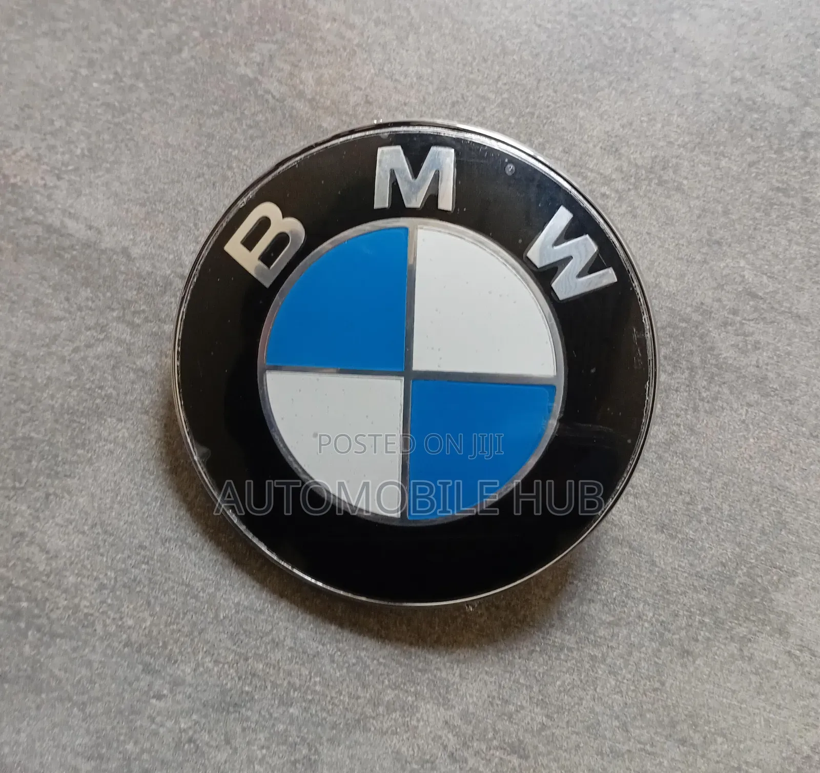 BMW Car Logo Emblem – Durable Front/Rear Badge Replacement