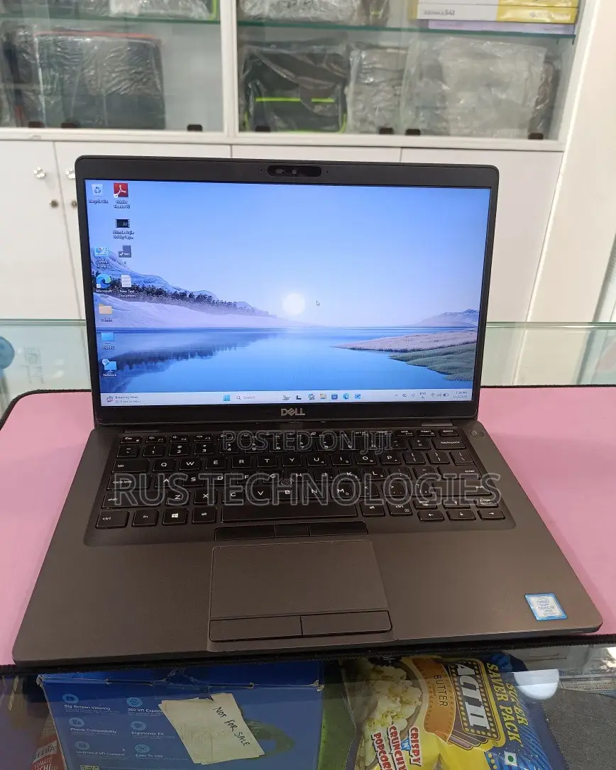 Laptop Dell Latitude 5300 8GB Intel Core i5 SSD 256GB
