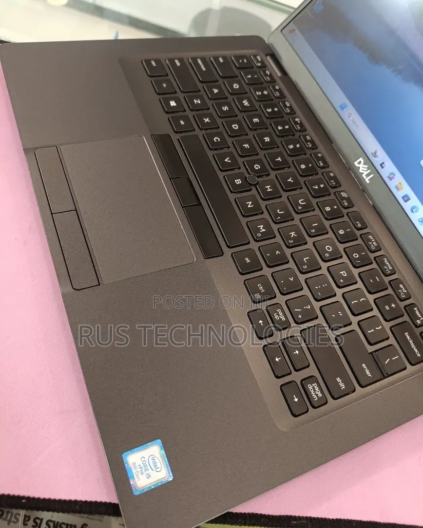 Laptop Dell Latitude 5300 8GB Intel Core i5 SSD 256GB