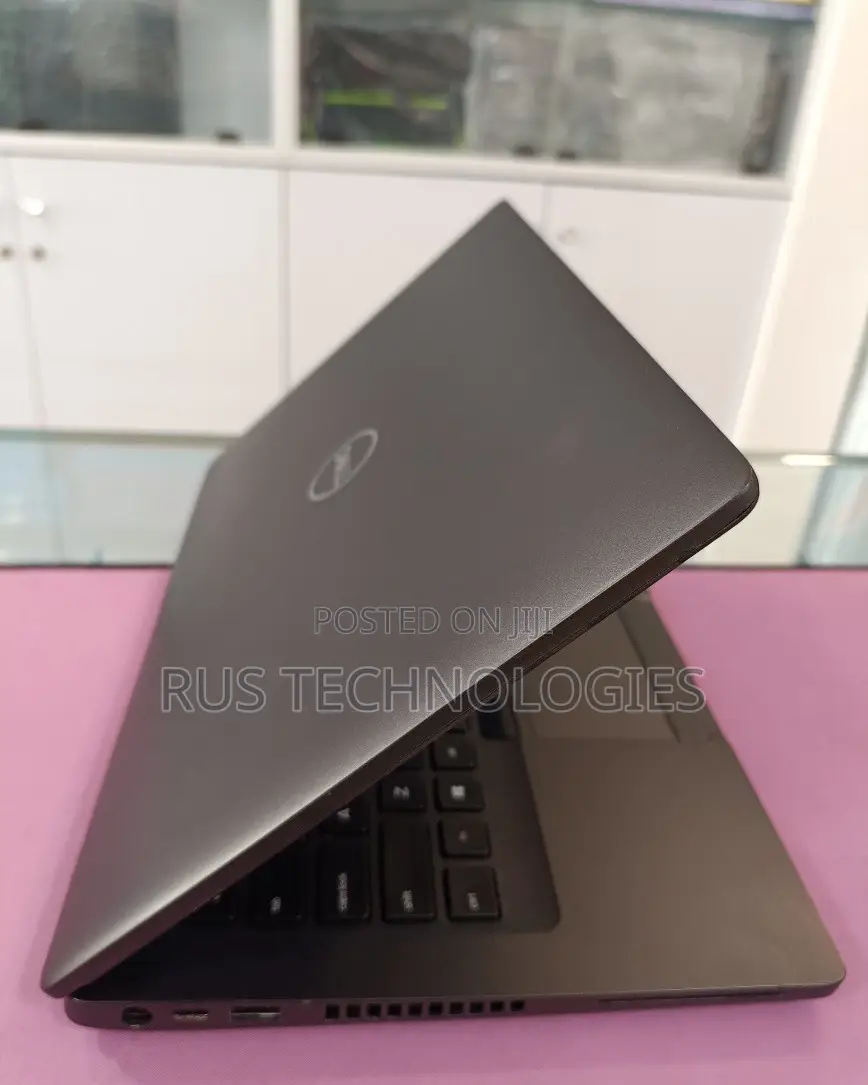 Laptop Dell Latitude 5300 8GB Intel Core i5 SSD 256GB