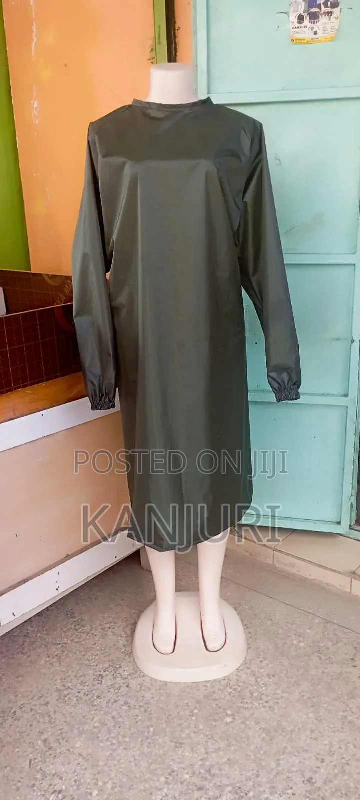 Theatre Surgical Gown