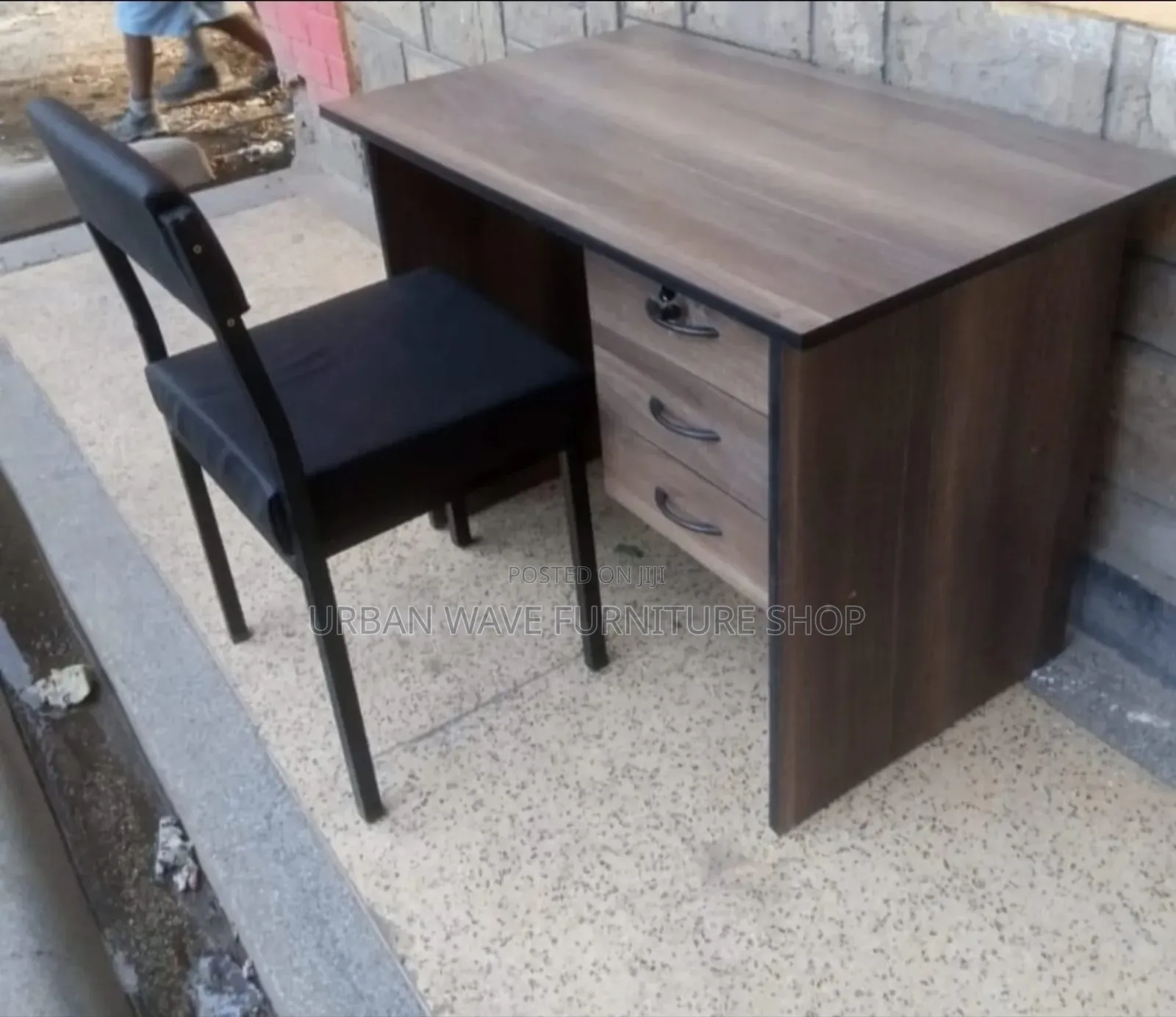 American Tv Stand and Black Office Chair