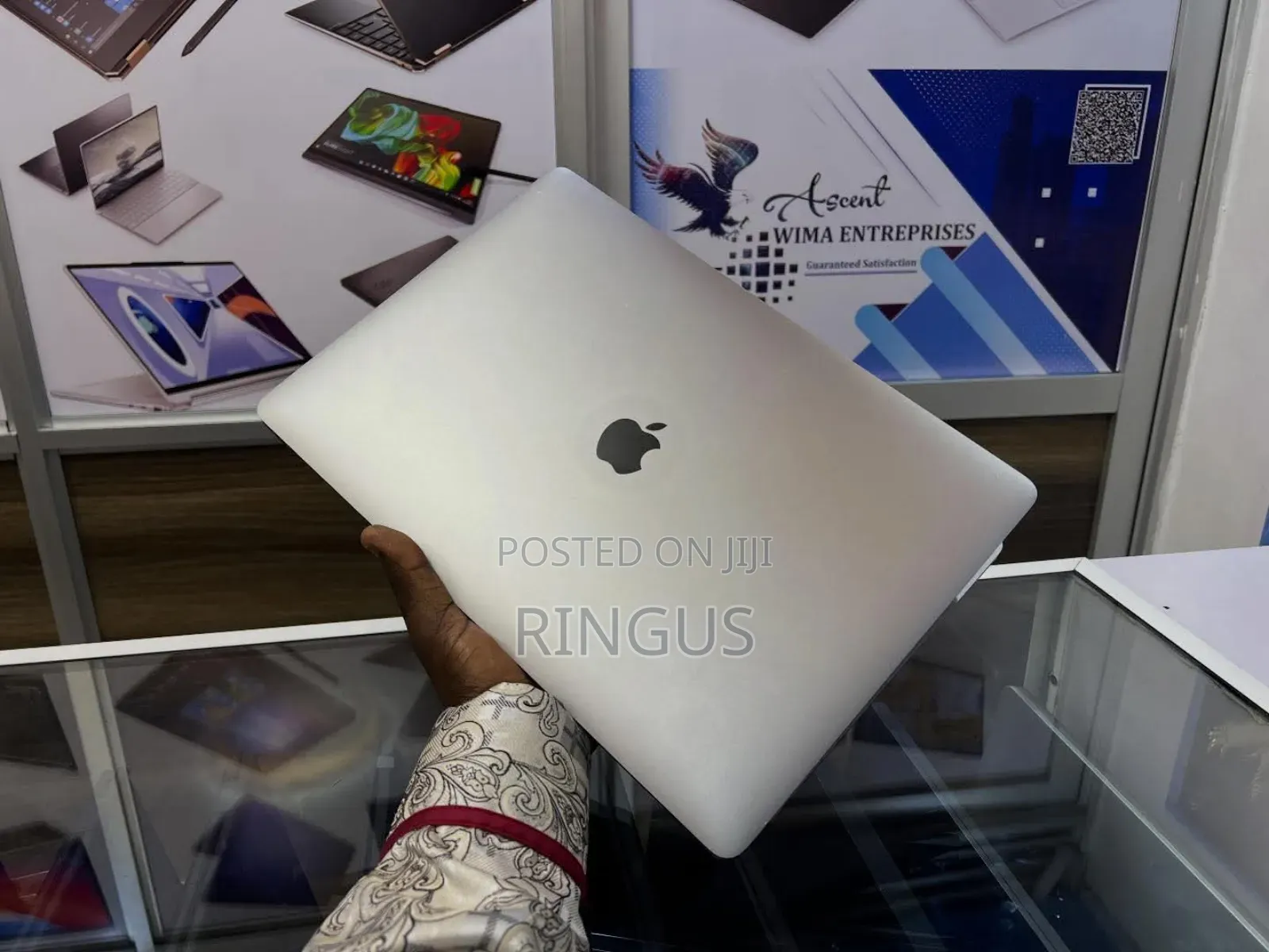 Laptop Apple MacBook 2019 16GB Intel Core i7 SSD 512GB