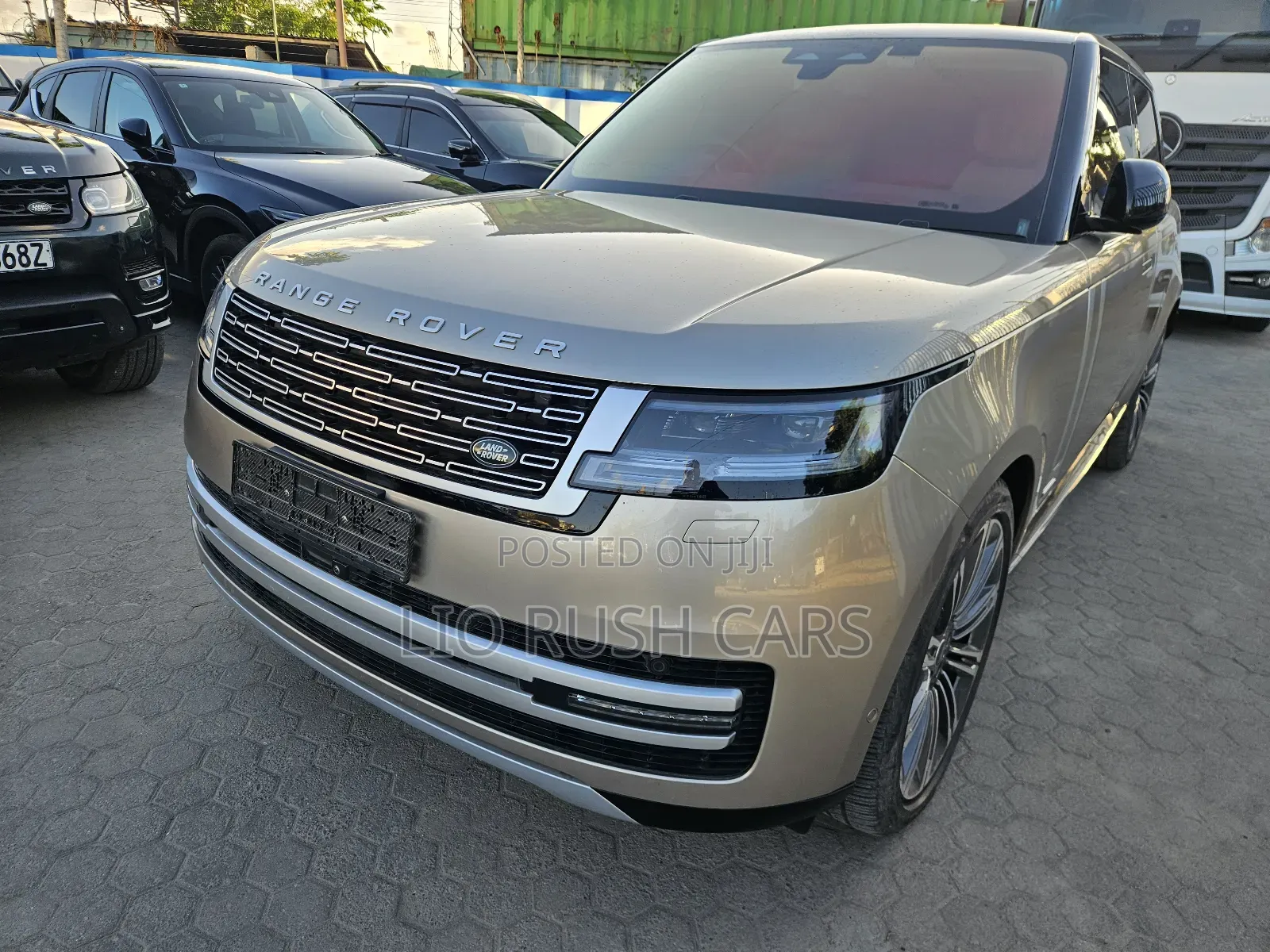 Land Rover Range Rover Vogue 2023 Brown