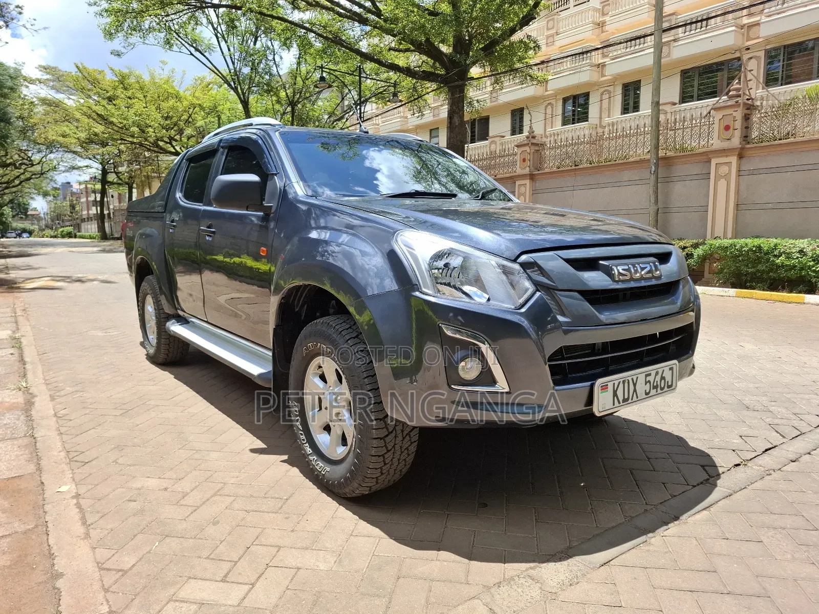 Isuzu D-MAX 2022 Silver