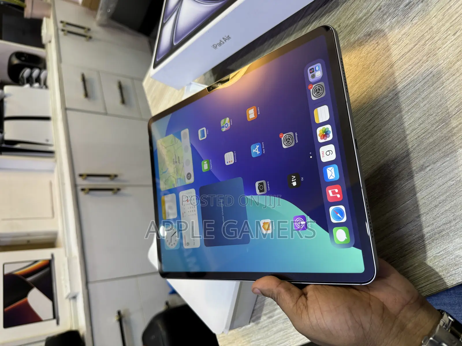 Apple iPad 3 Wi-Fi + Cellular 256 GB Gray
