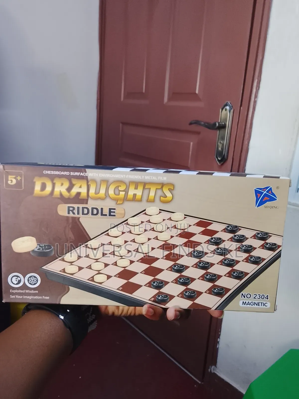 Magnetic Riddle Draught Board Game