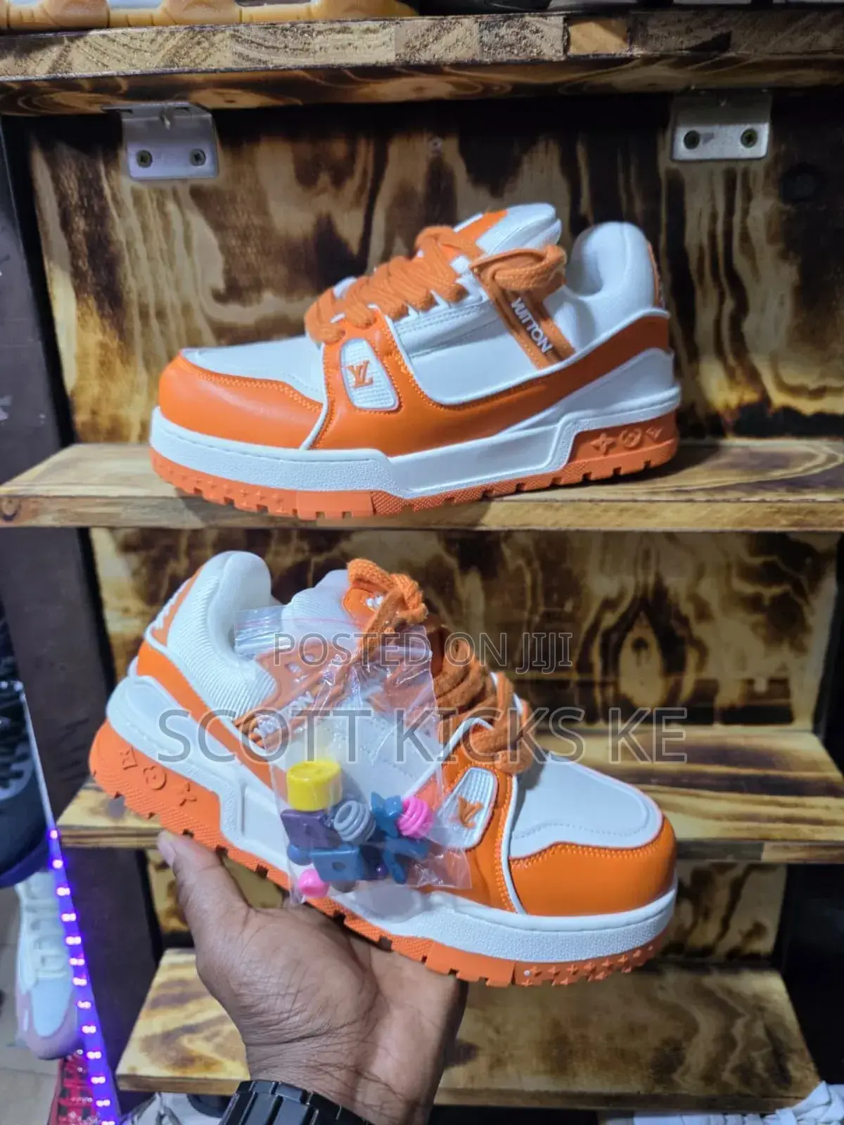 Lv Luois Vuitton Max Trainers