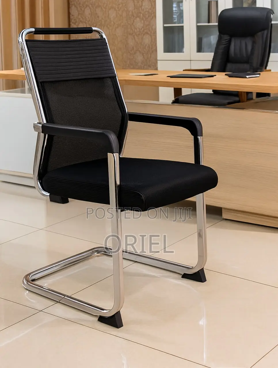Office Chair : Office Visitor Conference Chair