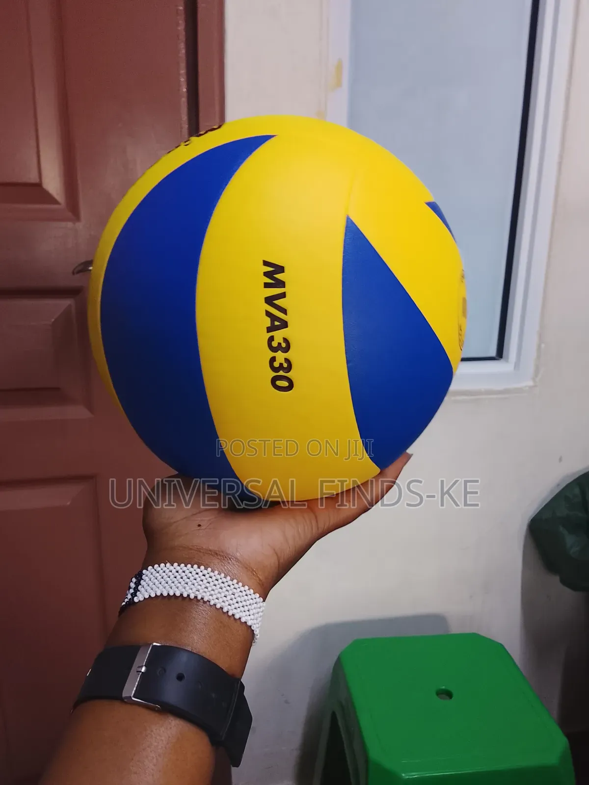 International Professional Mva 330 Mikasa Volleyball