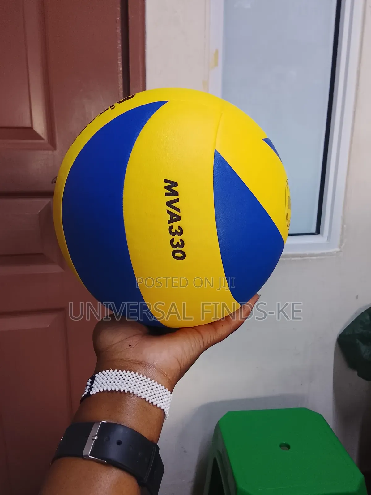 International Professional Mva 330 Mikasa Volleyball