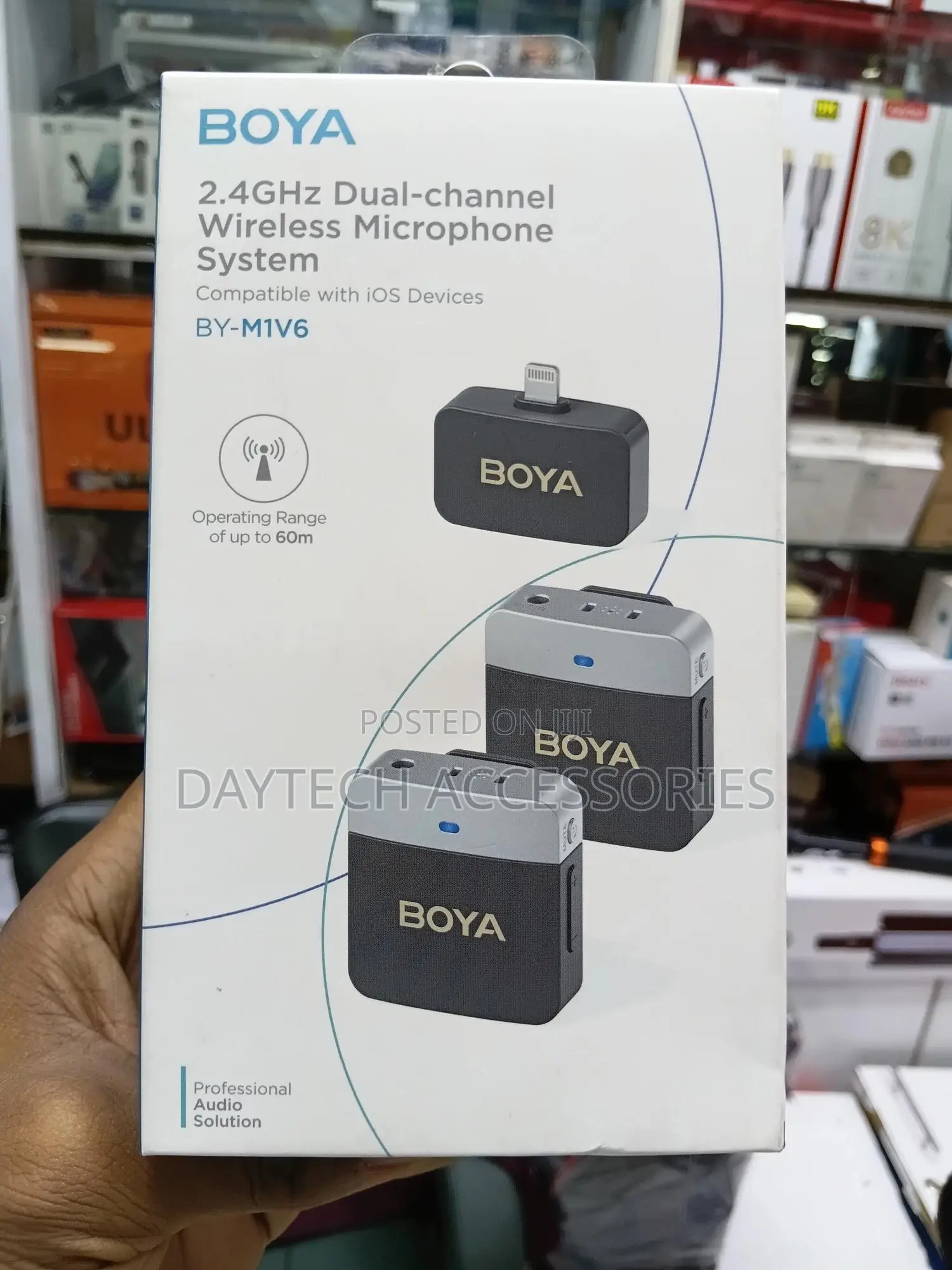 Boya by-M1v6 Wireless Lavalier Microphone for iPhone Mfi Certified,