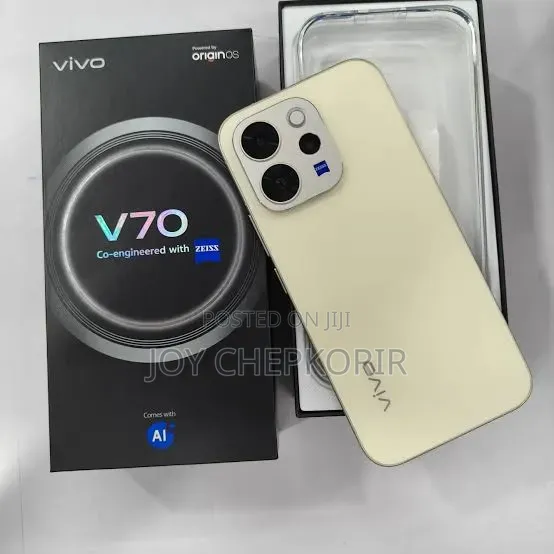 New Vivo V70 512 GB White