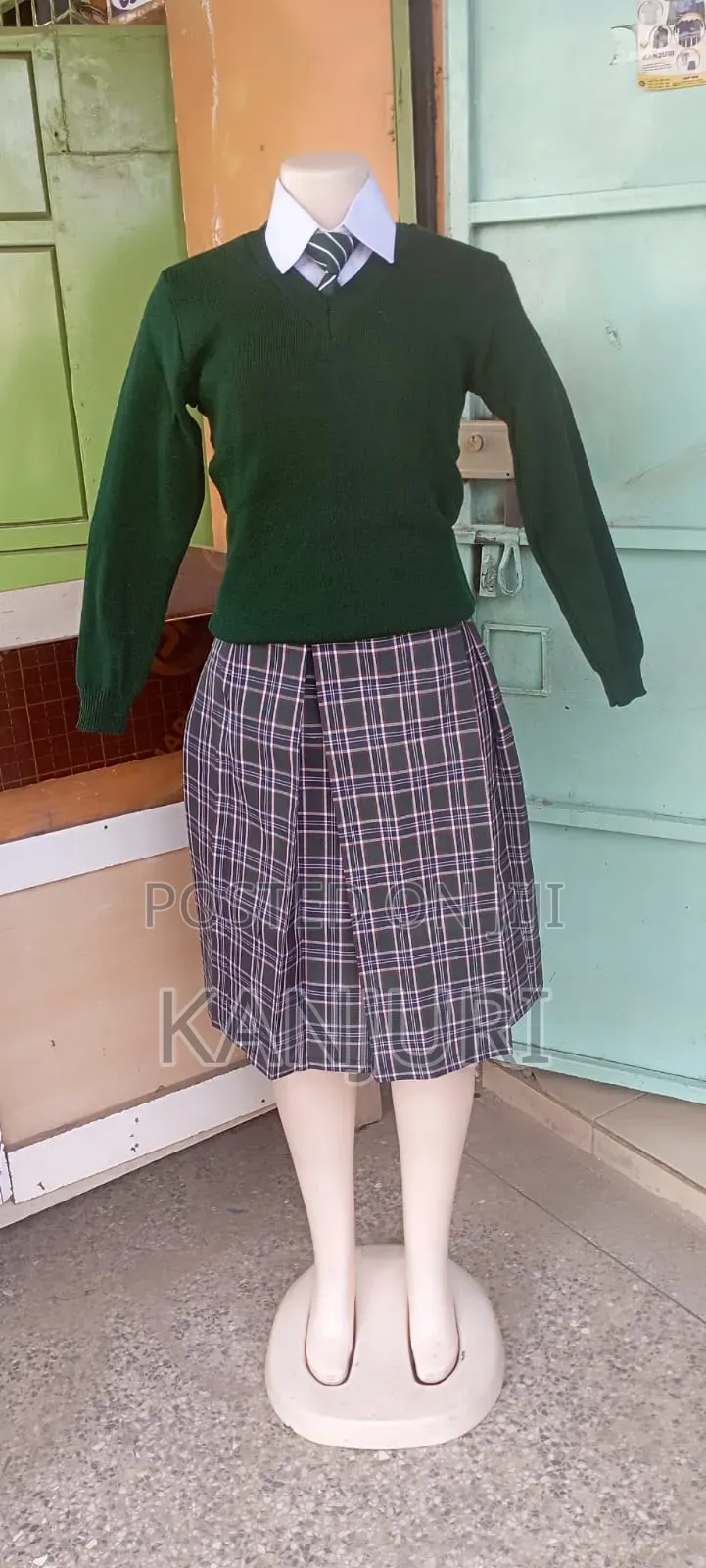 Ole Tipis Girls Uniform