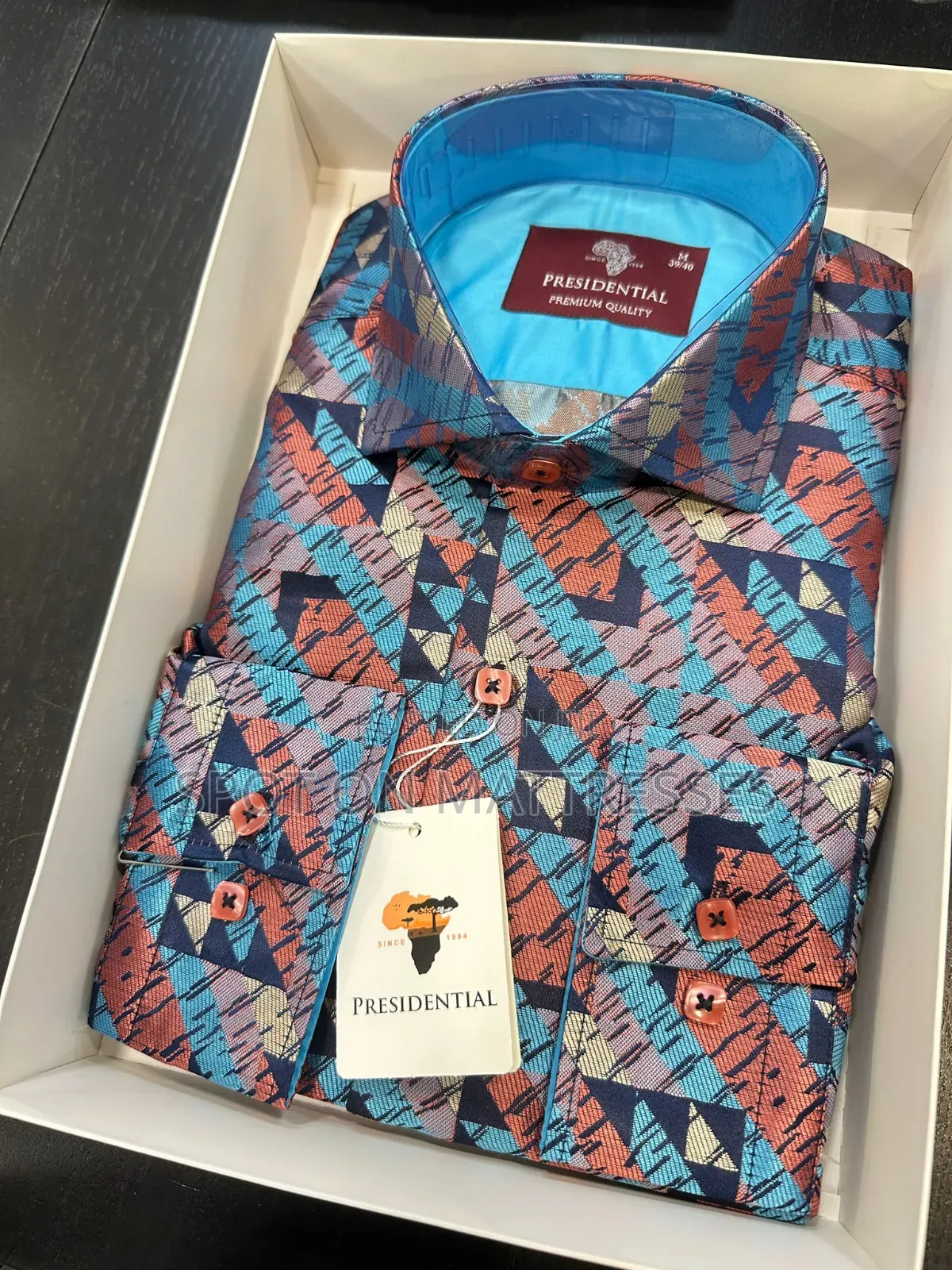 Presidential Official Shirts for Men. Delivery Services Available.