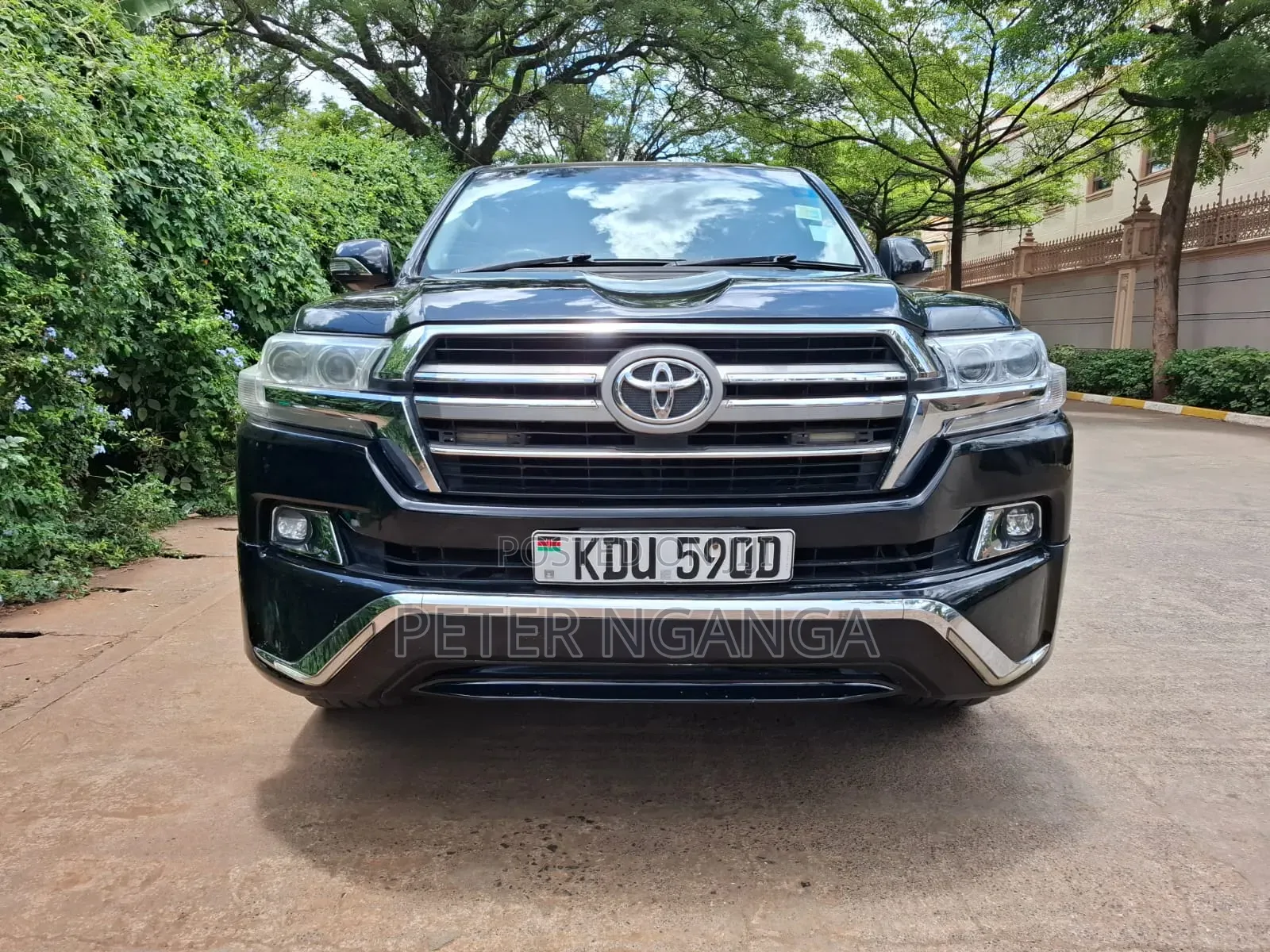 Toyota Land Cruiser 2011 Matt Black