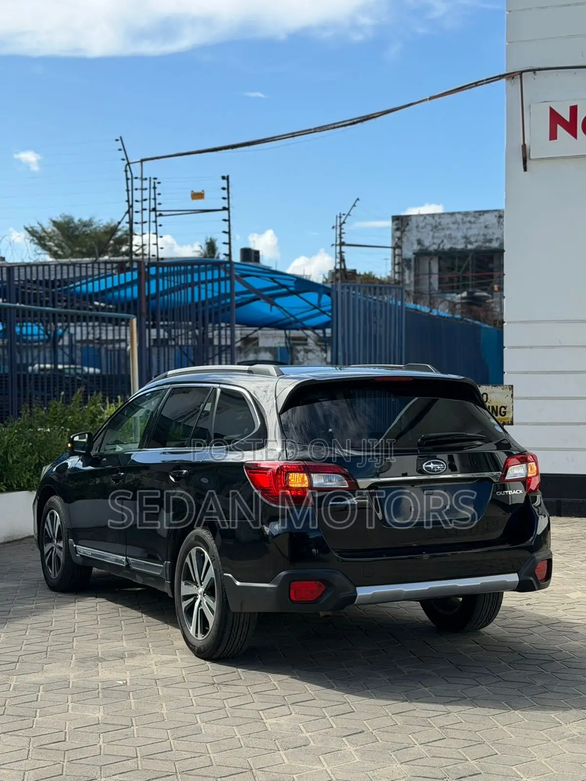 Subaru Outback 2019 Matt Black