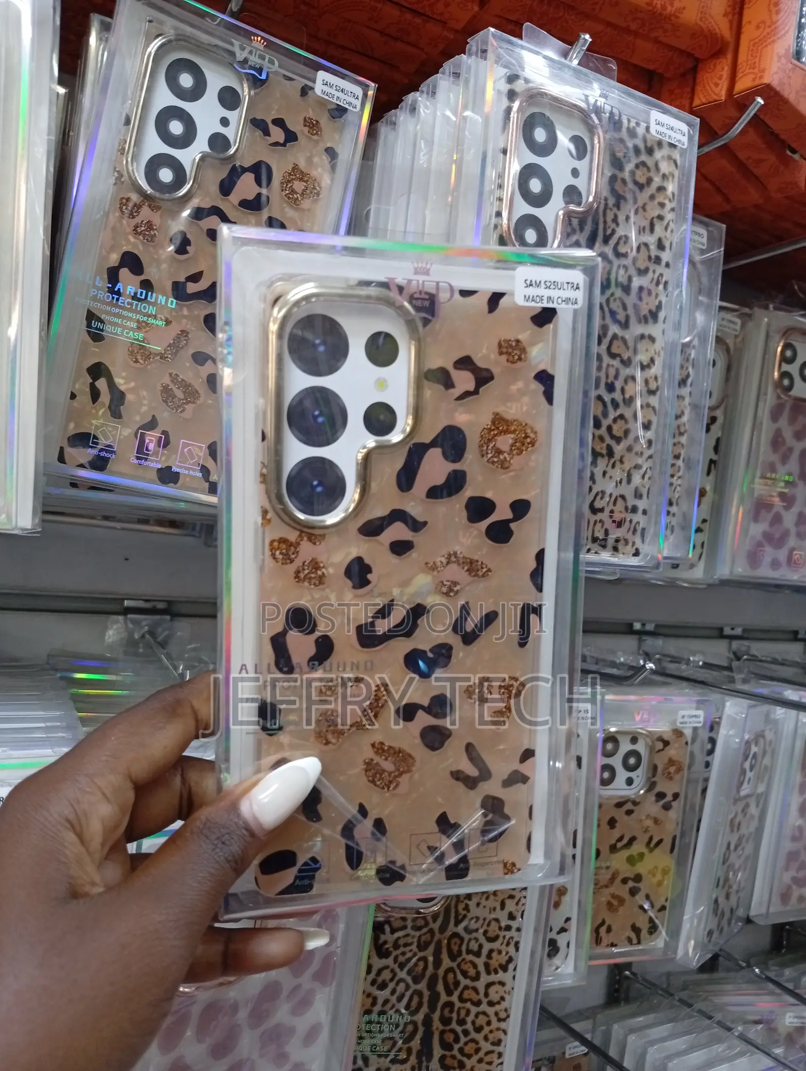 Cheetah-Print Phone Case Compatible With the Samsung Galaxy S25 Ultra