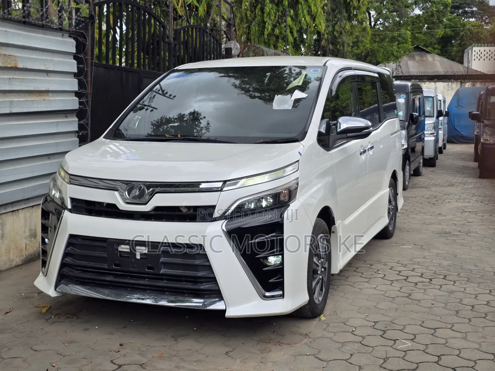 Toyota Voxy 2020 White