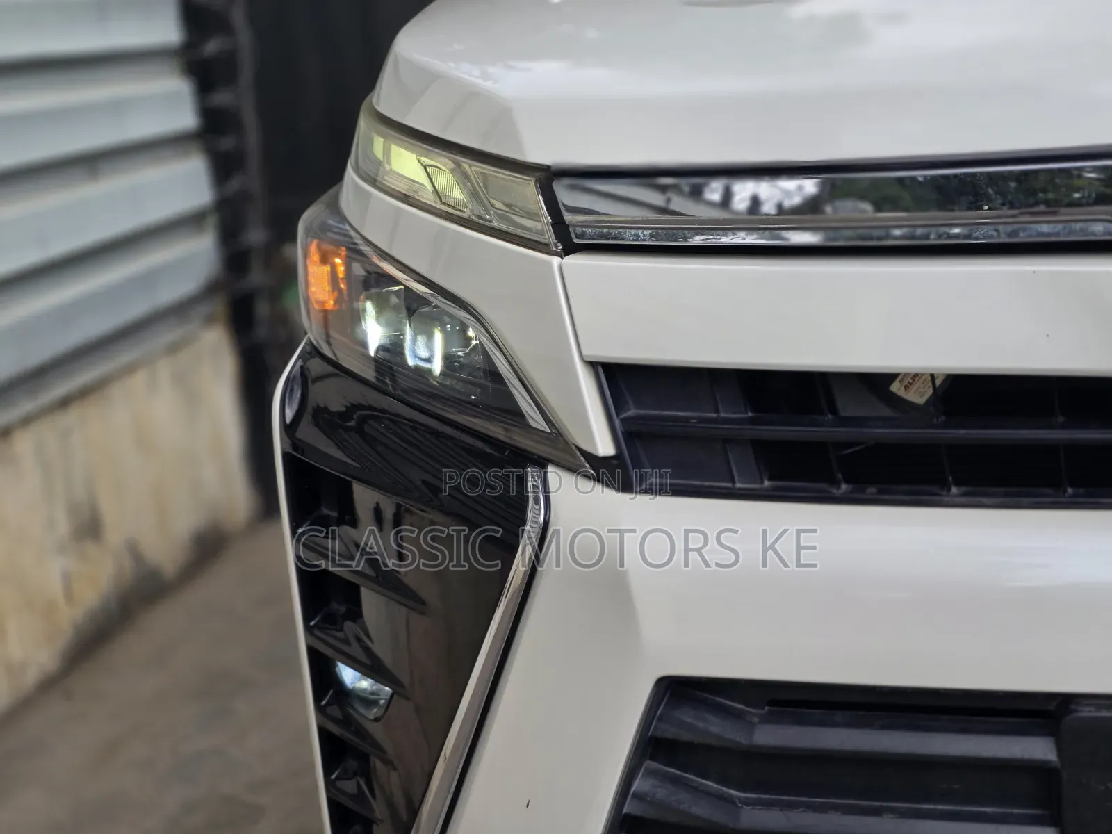 Toyota Voxy 2020 White