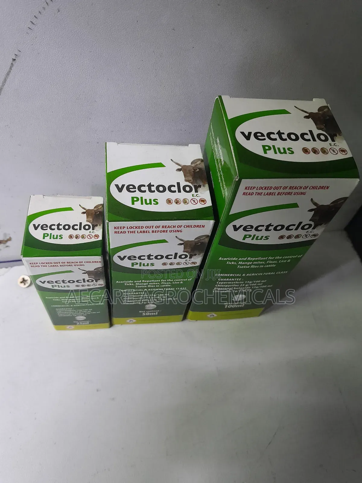 Vectoclor PLUS Acaricide Parasitide / Repellent 1litre