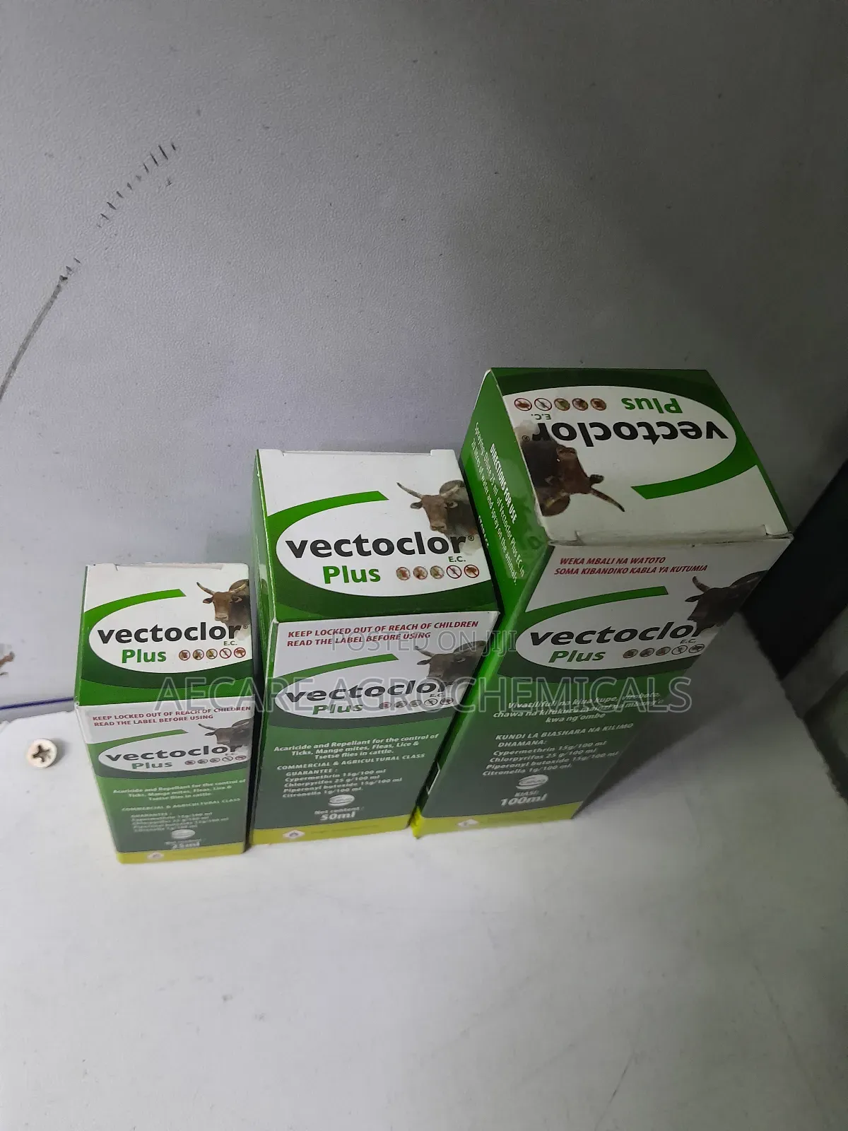 Vectoclor PLUS Acaricide Parasitide / Repellent 1litre