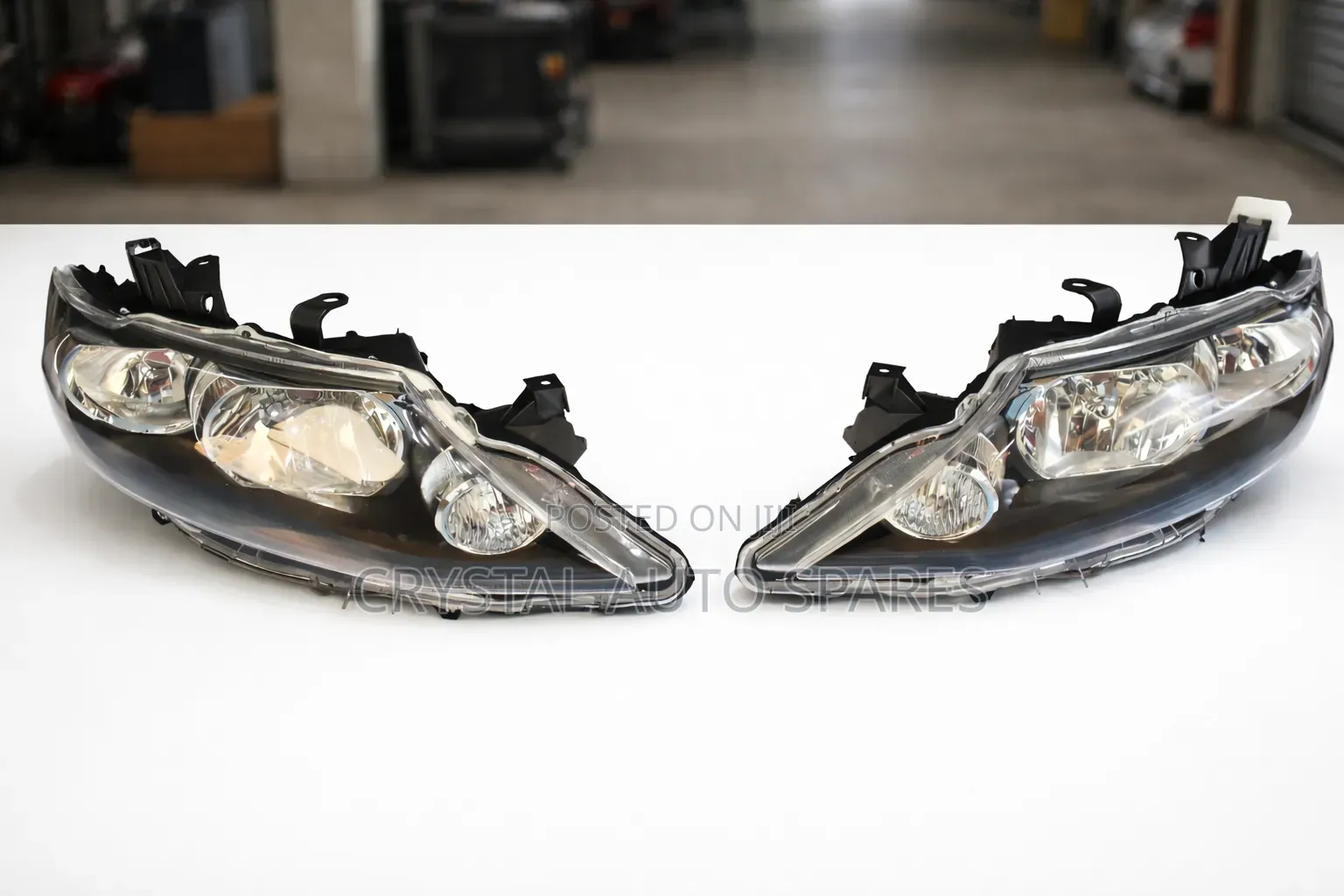 Allion 265 Headlight