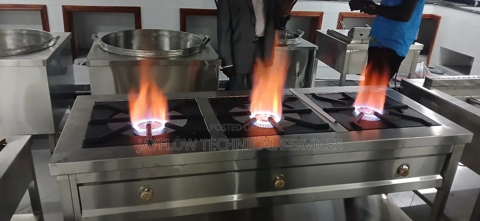3 Burner Commercial Gas Cooker – Heavy Duty High Performance