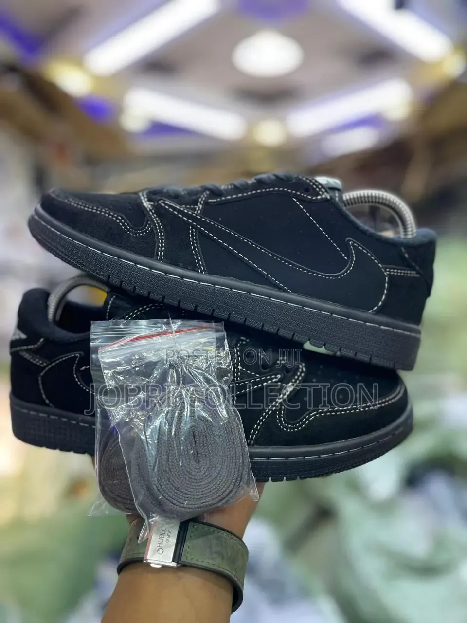 Air Jordan 1 Low Travis Scott Reverse “ 
Quality Sneakers