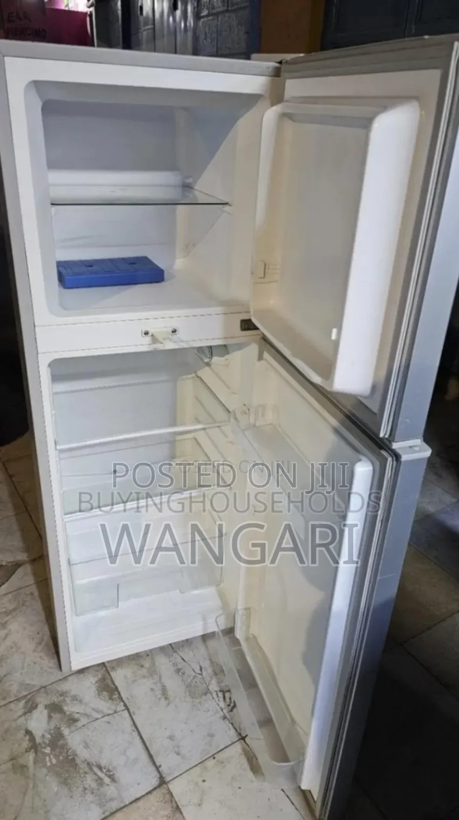 With Top Freezer Von 138l Fridge