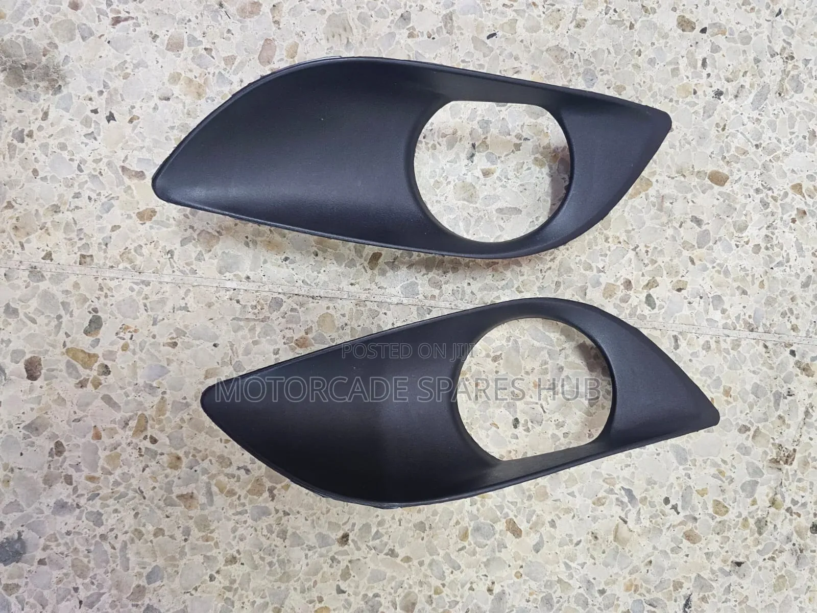 Toyota Vitz 2008-2010 Fog Lights Cover
