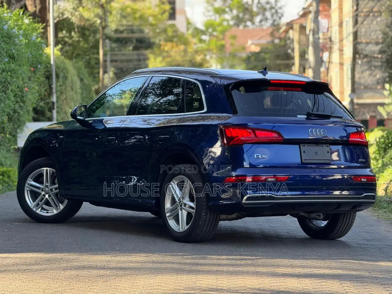 Audi Q5 2.0T Premium AWD quattro 2019 Blue