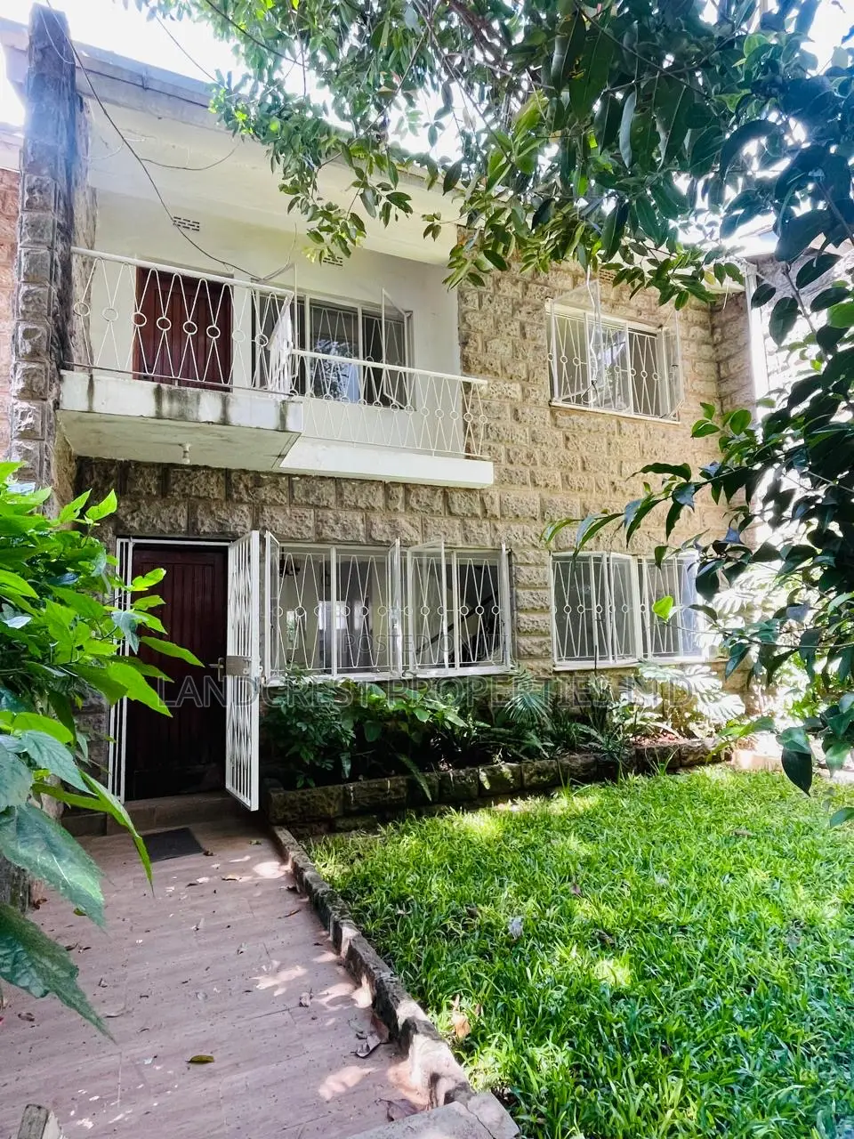 4bdrm Maisonette in Parklands/Highridge for rent