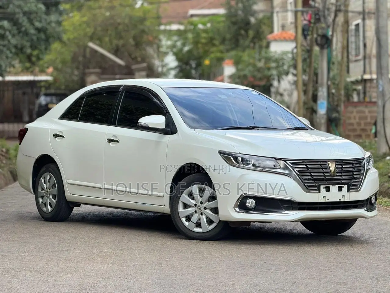 Toyota Premio 1.8 FWD 2018 White