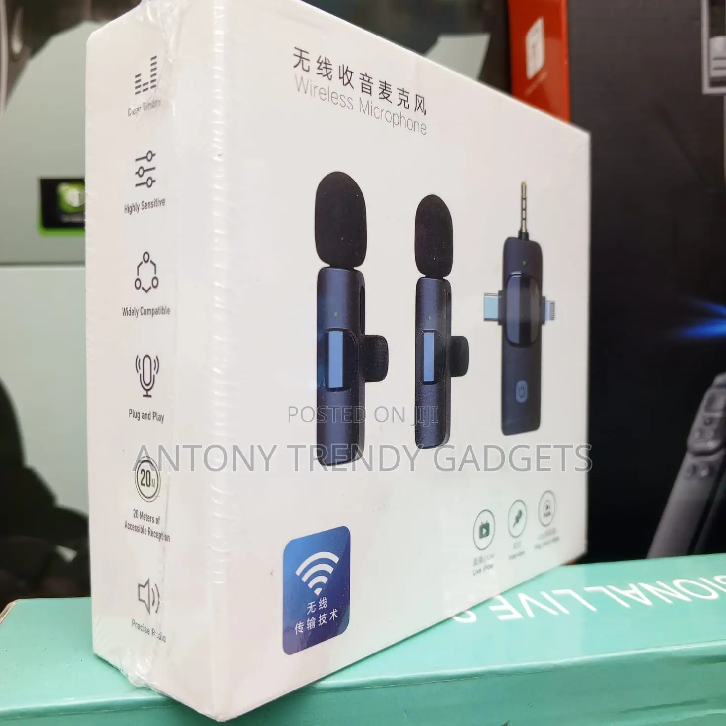 3-in-1 Dual Wireless Lavalier Microphone System
