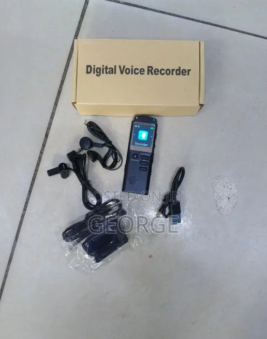 Portable 8gb Digital Audio Recorder With Noise Reduction