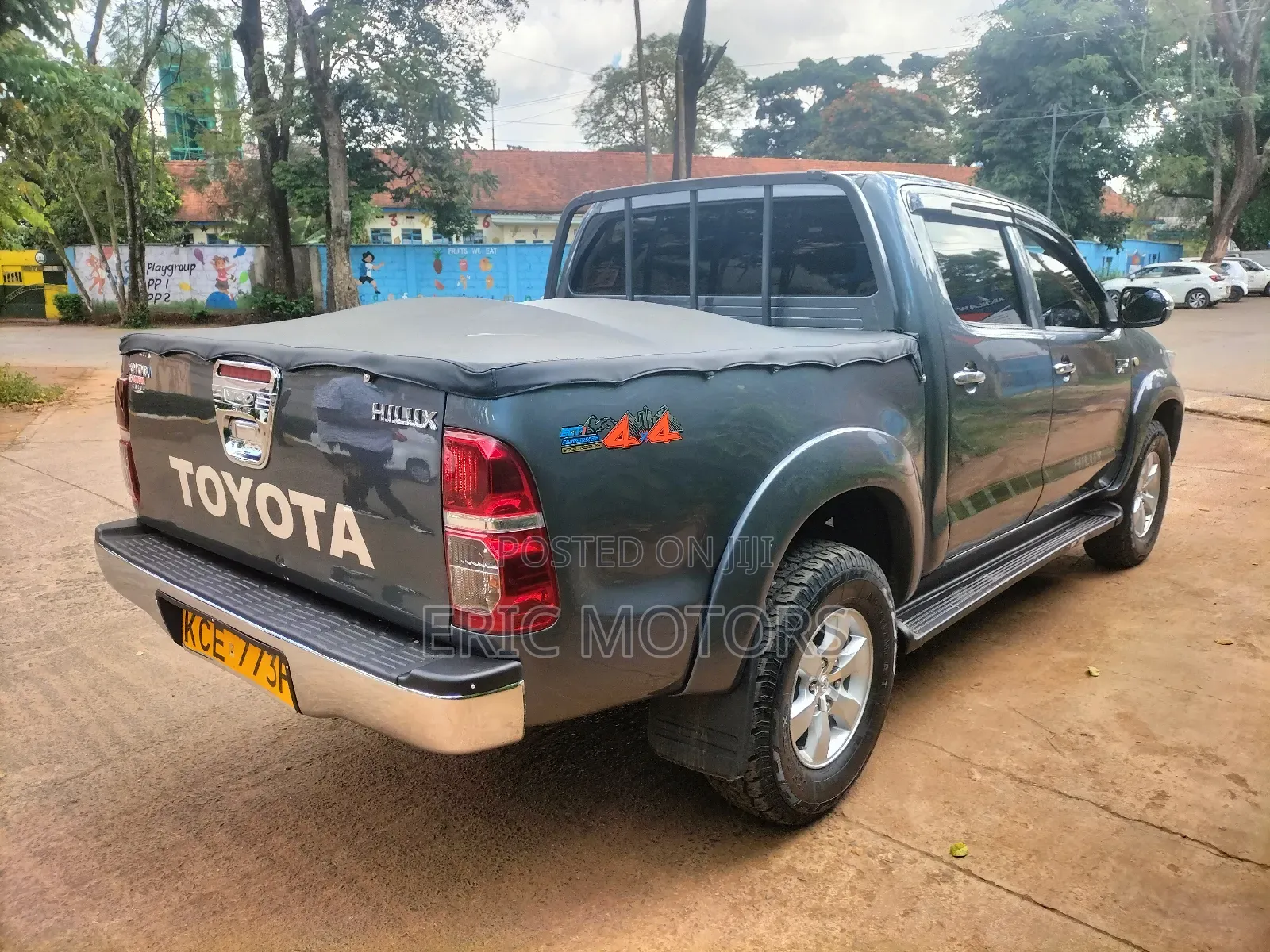 Toyota Hilux 2008 Blue