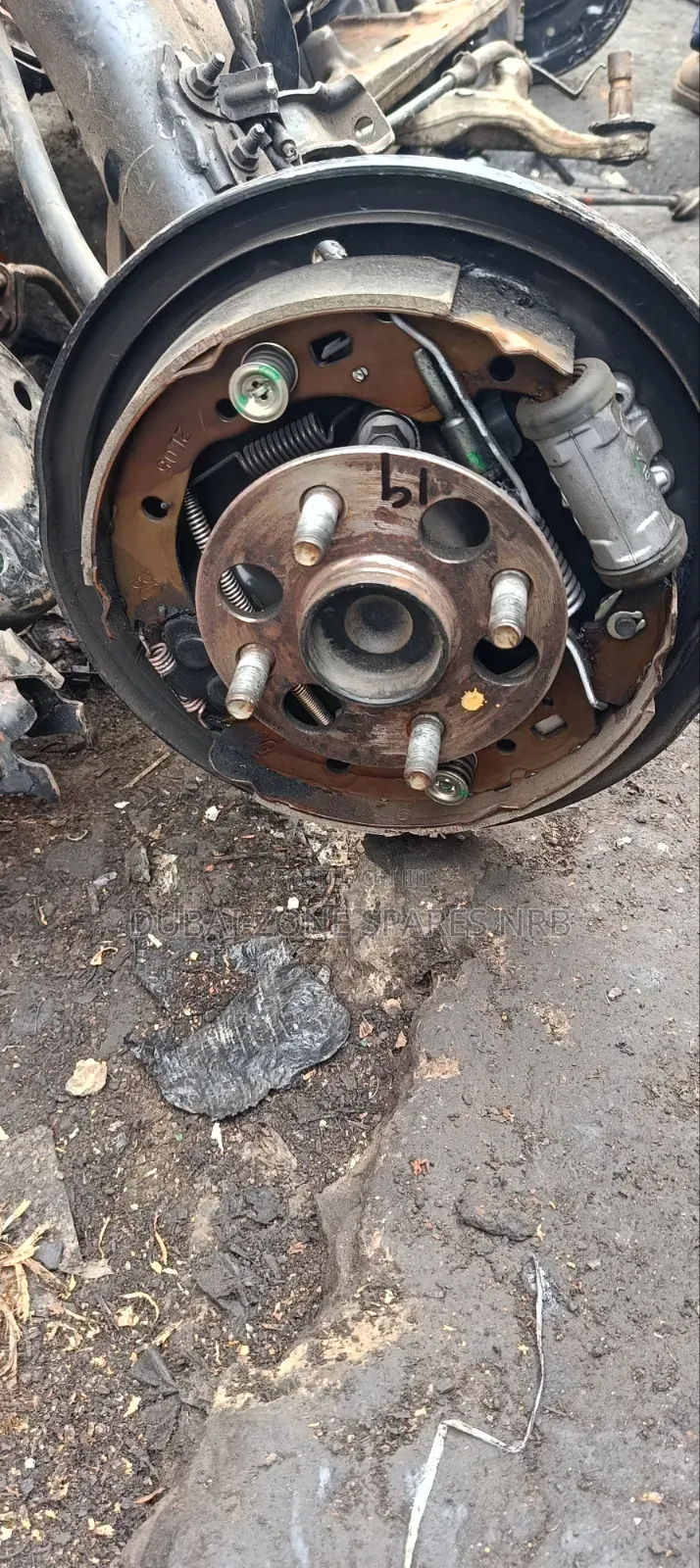 Rear Wheel Hubs Vitz,Belta,Fielder Sura Mbaya.