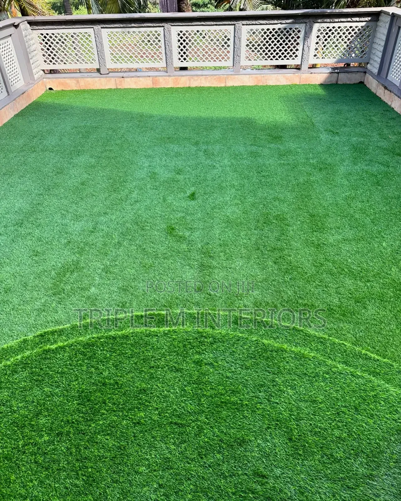 Beautiful Garden Grass Carpet for Modern Outdoor Spaces