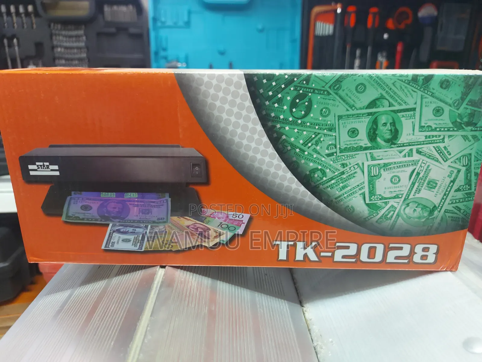 Star Tk-2028 Counterfeit Money Detector.