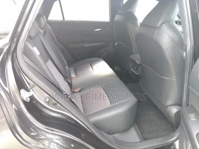 Toyota Harrier 2.0 4WD 2020 Black