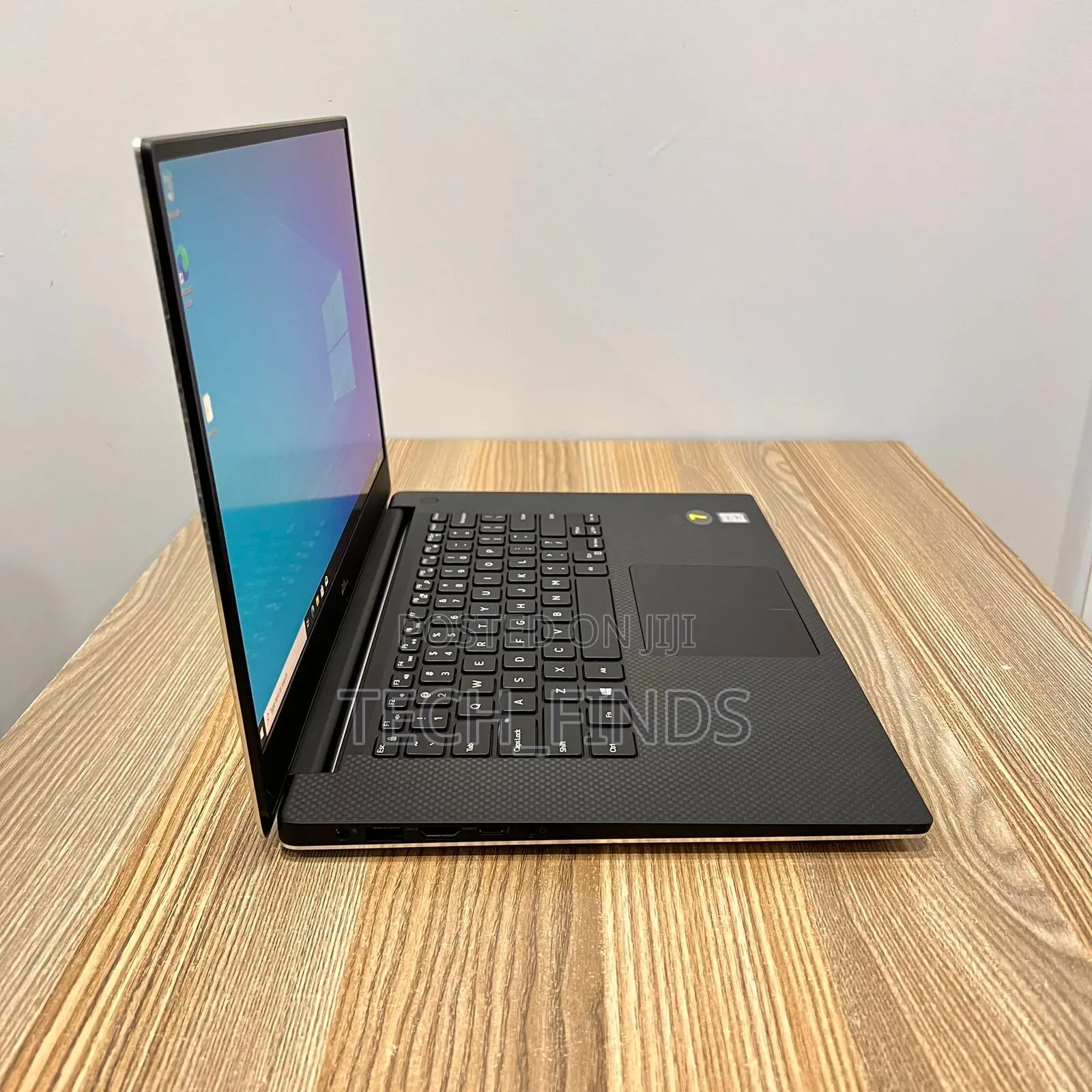 Laptop Dell XPS 15 9570 16GB Intel Core i7 SSD 256GB